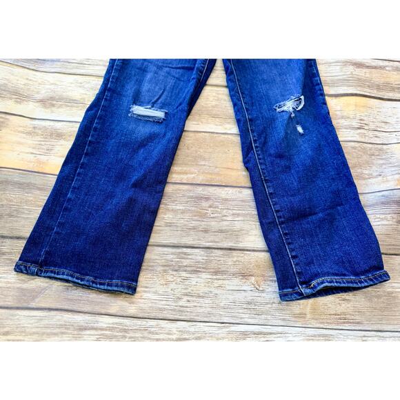 LEVI STRAUS HIGH RISE CROPS - Picture 3 of 9